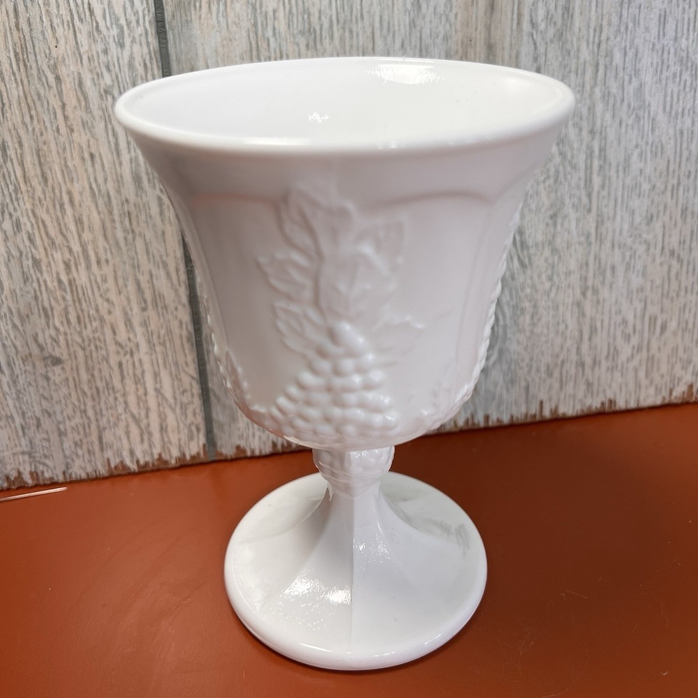 Vintage Harvest Milk Glass by Indiana‎ Colony Depression Glass water goblet